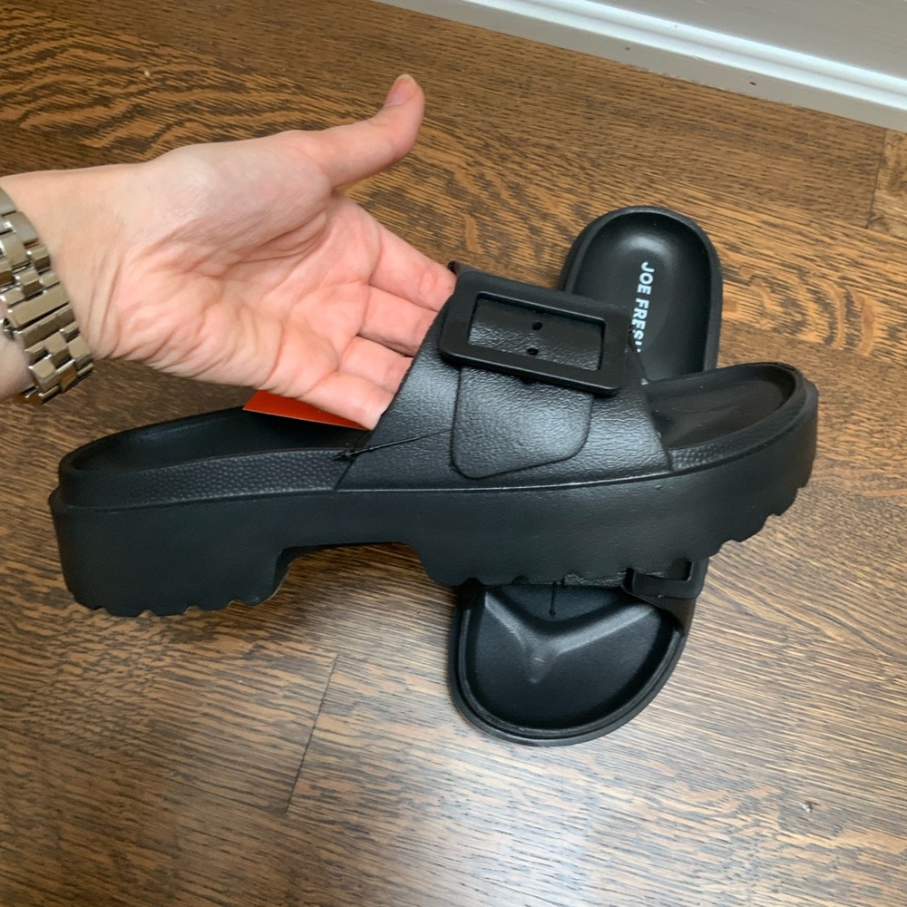 JOE FRESH Slip On Black Buckle Sandals Womens Size 9 BRAND NEW Light Weight - Picture 7 of 7